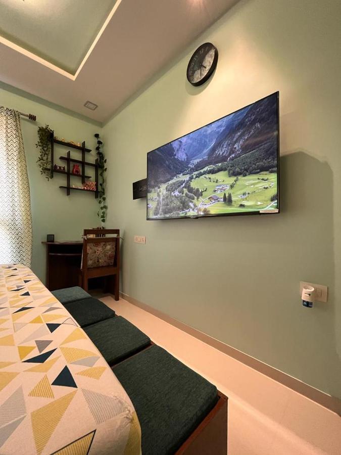 Studio Apt With Rooftop Panoramic Views @ Dabolim วัสกูดากามา ภายนอก รูปภาพ